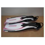 Cressi Reaction EBS Dive Fins -XS, White/Pink