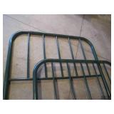 Vintage green metal queen/full comp...