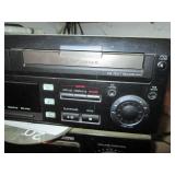 Kenwood KR-V6030 Audio-Video Stereo...