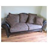 Ornately designed Heritage style 3-...