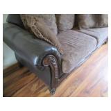 Ornately designed Heritage style 3-...