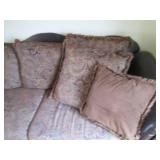 Ornately designed Heritage style 3-...