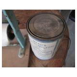 Vintage Metal and Wood 22in paper d...