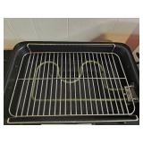 GE Electric Deep Fryer with Digital Timer - 3.0 Liter Capacity