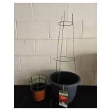Set of Frost Resistant Planters with Tomato Cages