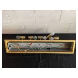 Vintage Brass Wall-Mounted Light Fixture with Adjustable Bulbs