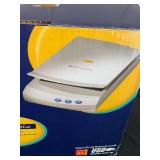 HP ScanJet 4200Cse Color Scanner