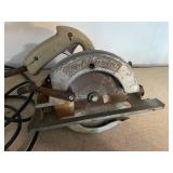 Vintage Black & Decker 6-1/2" Utility Saw - untested