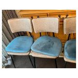 Round Dining Table with 4 Chairs