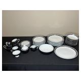 Mikasa Pivotal Onyx Dinnerware Set