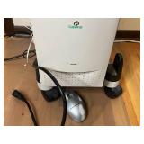 Gateway Desktop Computer with Cambridge SoundWorks Speakers