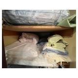 Lot of Assorted Linens, Towels, and Bedding SZ Full/Queen