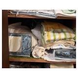 Lot of Assorted Linens, Towels, and Bedding SZ Full/Queen