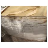 Lot of Assorted Linens, Towels, and Bedding SZ Full/Queen