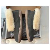 Minnetonka Shearling-Lined Slippers - 2 Pairs SZ 9.5
