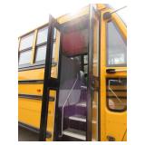 FREIGHTLINER 71 PASSENGER SCHOOL BUS