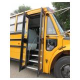 THOMAS 71 PASSENGER SCHOOL BUS