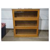 book shelf/display cabinet