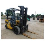 2011 Cat 2P6000 LP Forklift