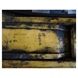 3 Hydraulic Jacks