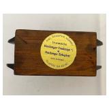 Heilag Olav Wood Napkin Holder Made in Kinsarvik, Norway by Hardanger Tredesign.