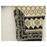 Voss Norwegian Wool Sweater. Size: Large.