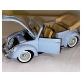 MAISTO 1951 VOLKSWAGEN BEETLE 1/18 SCALE DIECAST CONVERTIBLE WOB-V 669 BUG