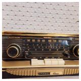 Grundig 960 Table Top AM/FM/SW Radio