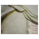 Luncheon Linens