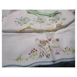 Chenille Bedspread, Baby Blanket, Vintage