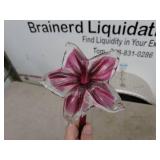 Lot of Decorative Glass Flowers and Ornaments