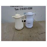 Set of 2 Insulated Carafes