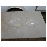 Set of 2 Glass Fish-Shaped Platters