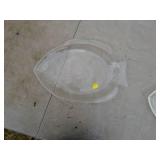 Set of 2 Glass Fish-Shaped Platters