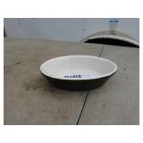 Collection of Vintage Hall Pottery Kitchenware - 4 Pieces