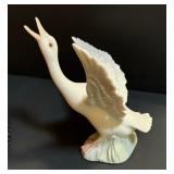 Duck Running Figurine by Lladro