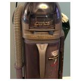 Hoover Wind Tunnel Bagless Vacuum