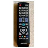 Samsung 32" TV with Remote
