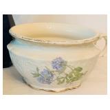 Pretty Vintage Home Decor in Blue Tones