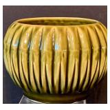 Vintage McCoy Ribbed Jardiniere 685 Planter Vase