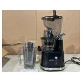 Aeitto Juice Maker, Slow Masticating Juicer Machine, Cold Press Juicer with Big Wide 3.3-in Chute and 900-ml Cup