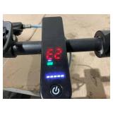 RCB Electric Scooter, Max 25 km/h, 350W Motor, 7.8AH Battery, 8.5