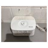 Honeywell Air Purifiers for Home Bedroom, Living Room, Kitchen & Dorm Room (100 sq ft)