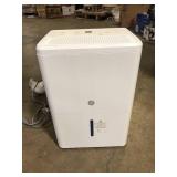 GE 25-Pints for Damp Rooms Up to 1500 sq. ft. Residential Dehumidifier with Bucket in White    Customer Returns See Pictures