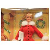 Mattel Holiday Sisters Gift Set featuring Barbie, Stacie, and Kelly Dolls