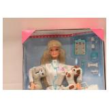 Barbie Pet Doctor Doll Set