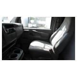 2004 GMC Box Truck 15