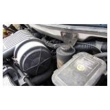 2001 Chevrolet Box Truck 15