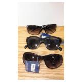 3 Pairs of Women