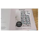 Set of 2 Shower Curtains